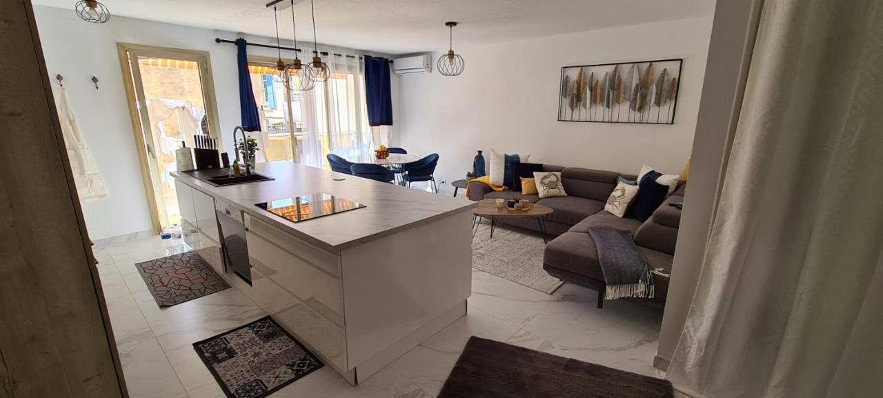 En Exclusivite T3 A 2 Pas Des Plages De St Raphael Saint-Raphael (Var)
